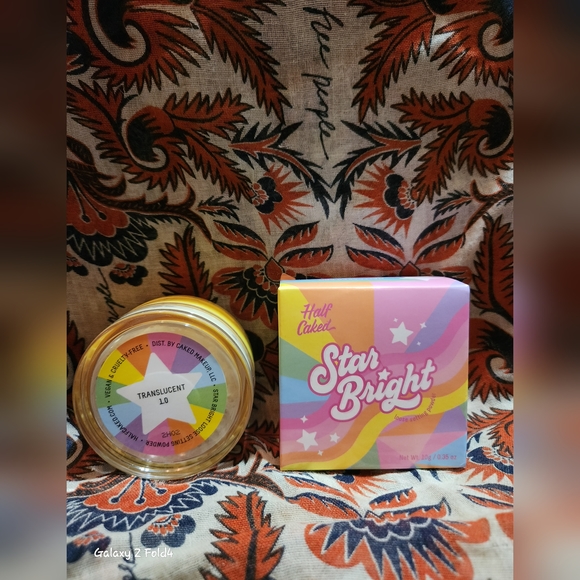 Half Caked Translucent powder - Picture 4 of 5